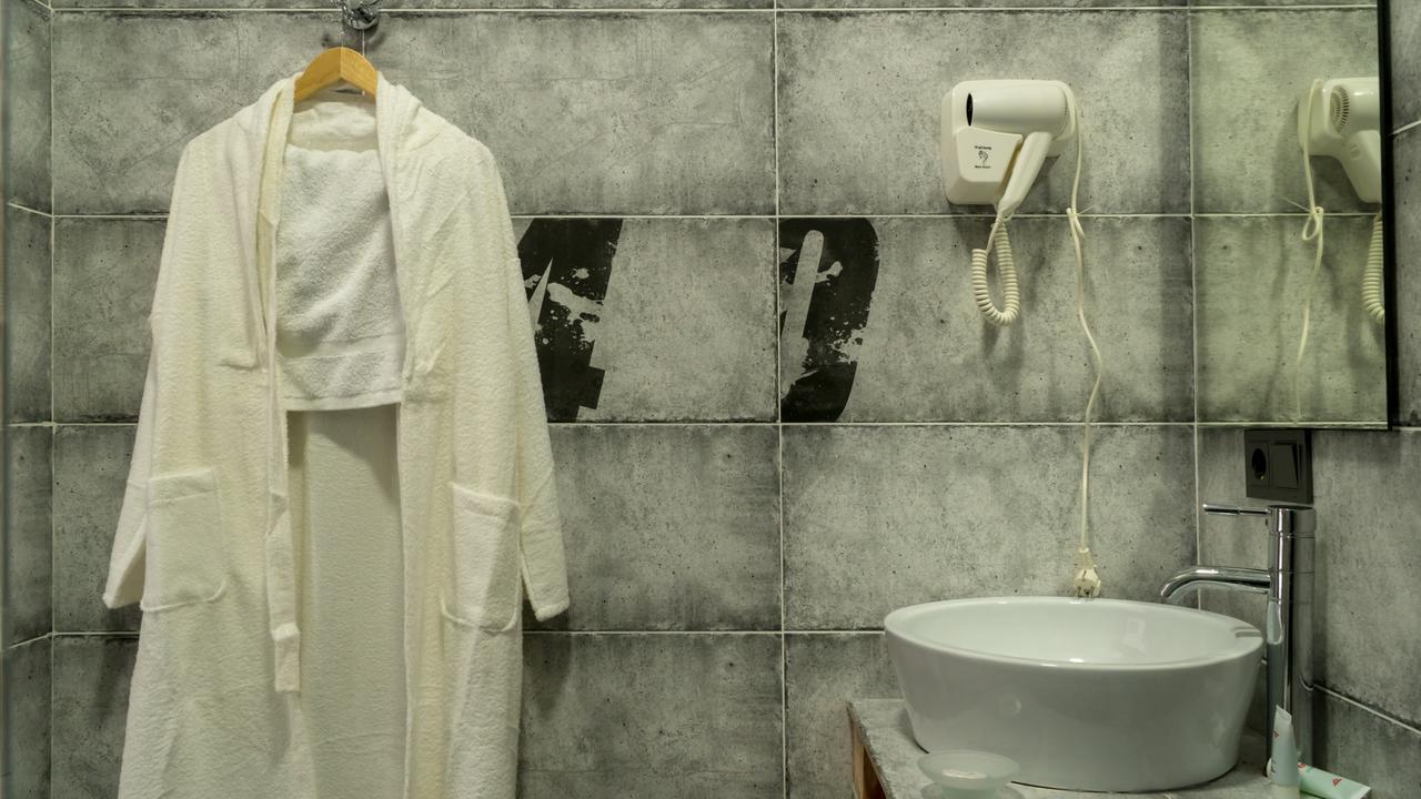 בישקק Home Guest Residence מראה חיצוני תמונה