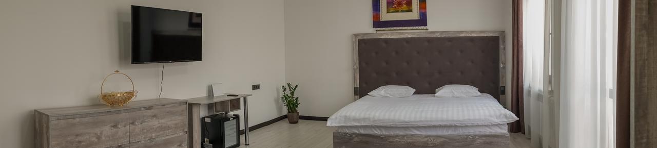 בישקק Home Guest Residence מראה חיצוני תמונה