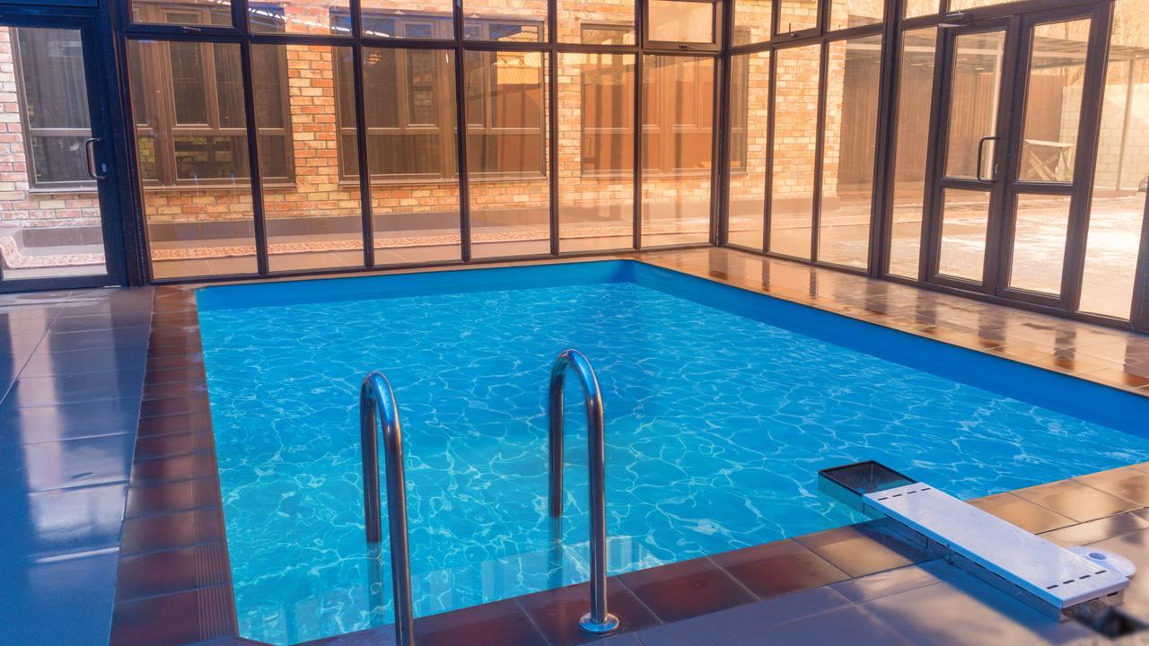 בישקק Home Guest Residence מראה חיצוני תמונה