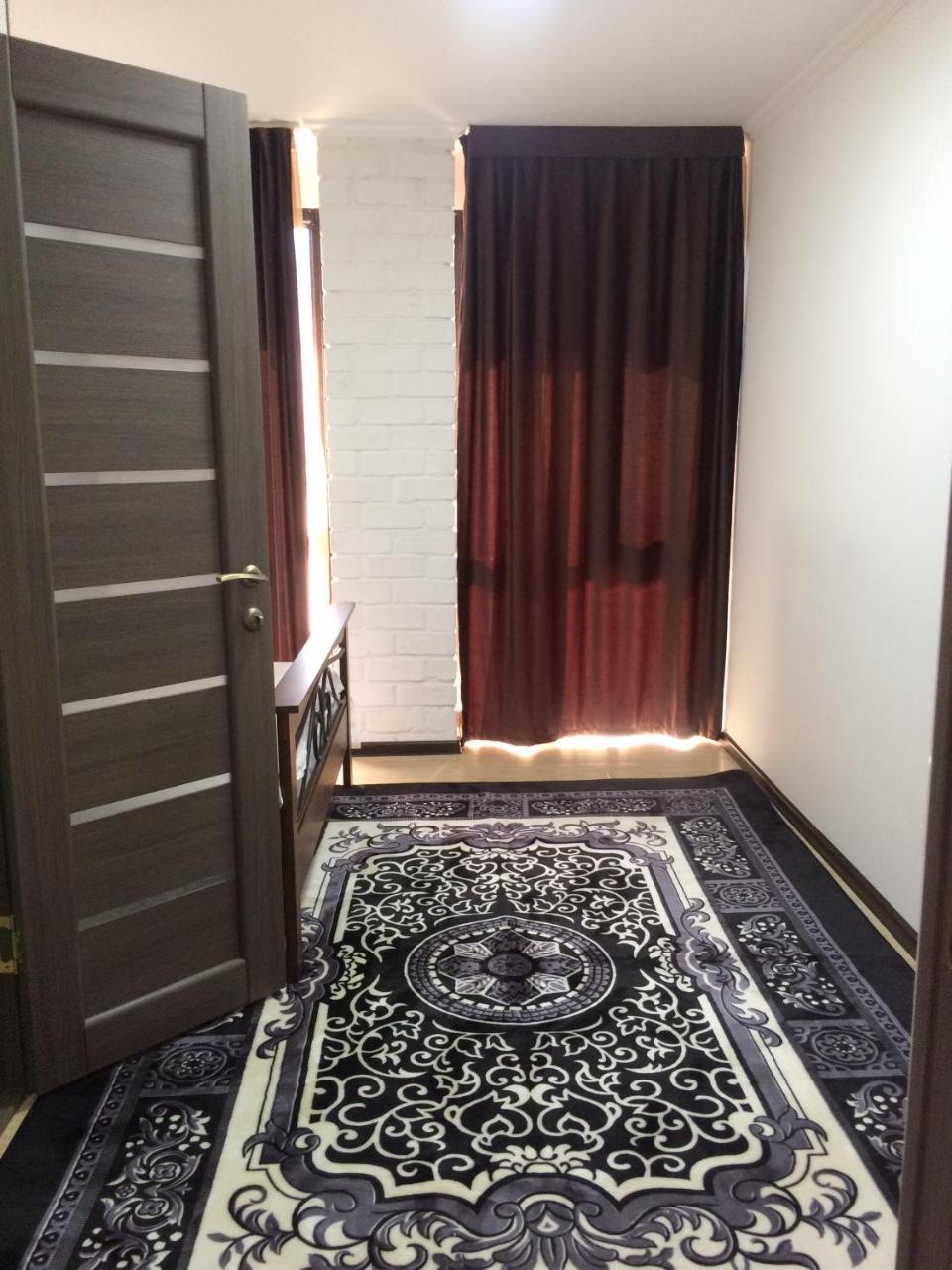 בישקק Home Guest Residence מראה חיצוני תמונה